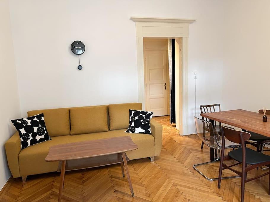 Authentic Buda Home Boedapest Buitenkant foto